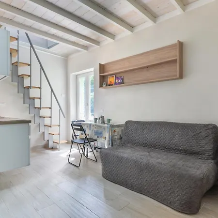 펜션 Residenza De Luxe 리오마리나